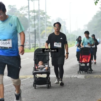 Runner Photo 8856862