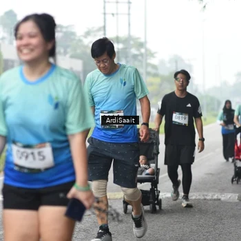 Runner Photo 8856869