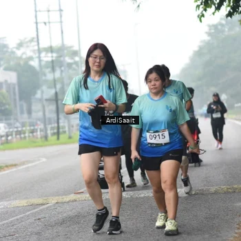 Runner Photo 8856873