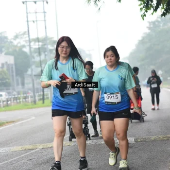 Runner Photo 8856874