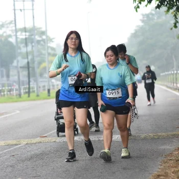 Runner Photo 8856878