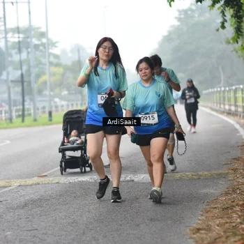 Runner Photo 8856883