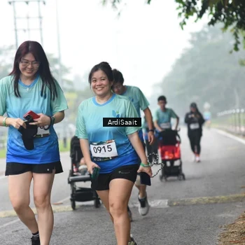 Runner Photo 8856886