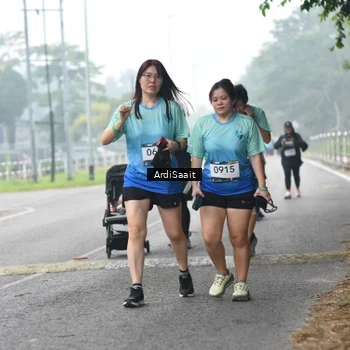 Runner Photo 8856888