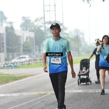 Runner Photo 8856896
