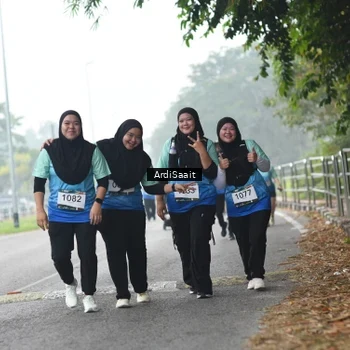 Runner Photo 8856905