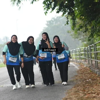 Runner Photo 8856915