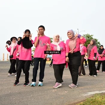 Runner Photo 8856922