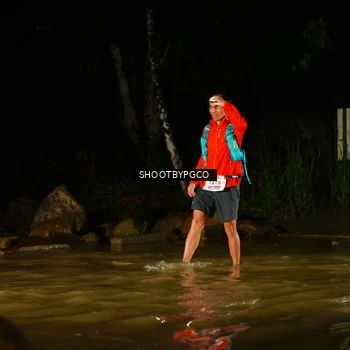 Runner Photo 8856937