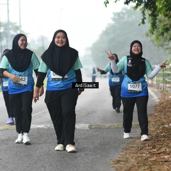 Runner Photo 8856954
