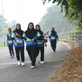 Runner Photo 8856978