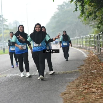 Runner Photo 8856985