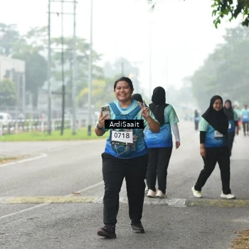 Runner Photo 8856999