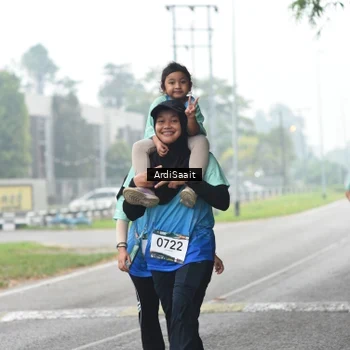 Runner Photo 8857016