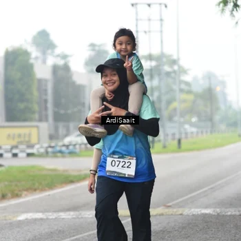 Runner Photo 8857019