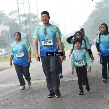 Runner Photo 8857049