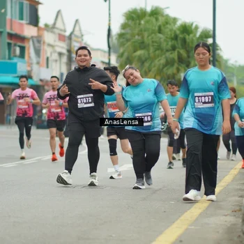 Runner Photo 8857050