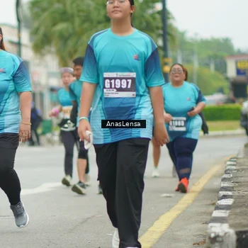 Runner Photo 8857053