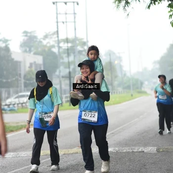 Runner Photo 8857058