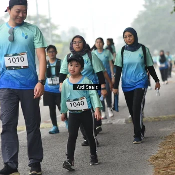 Runner Photo 8857077