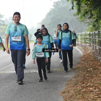 Runner Photo 8857086