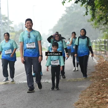 Runner Photo 8857090
