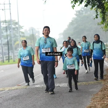 Runner Photo 8857098