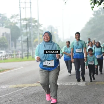 Runner Photo 8857119