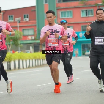 Runner Photo 8857148