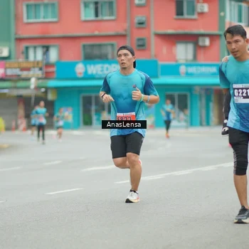 Runner Photo 8857156
