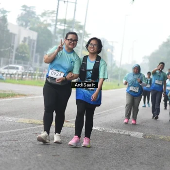 Runner Photo 8857172
