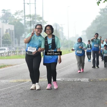 Runner Photo 8857175