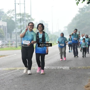 Runner Photo 8857184