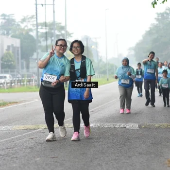 Runner Photo 8857188
