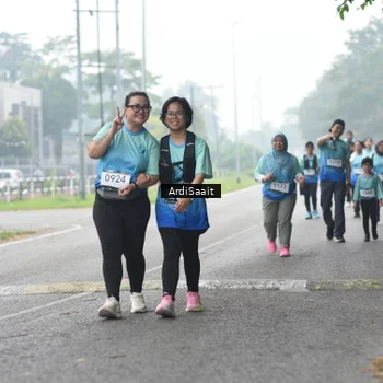 Runner Photo 8857191