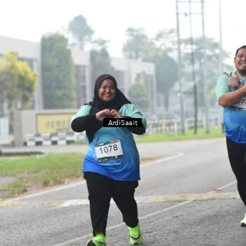 Runner Photo 8857212