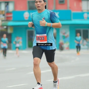 Runner Photo 8857217