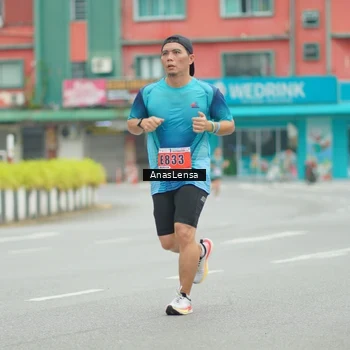 Runner Photo 8857227