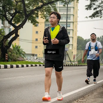 Runner Photo 8857237