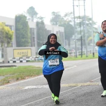 Runner Photo 8857247