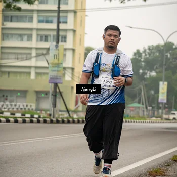 Runner Photo 8857250