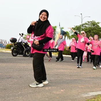 Runner Photo 8857293
