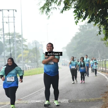 Runner Photo 8857301