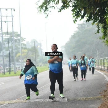 Runner Photo 8857311