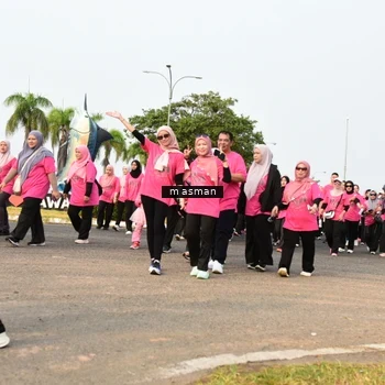 Runner Photo 8857312