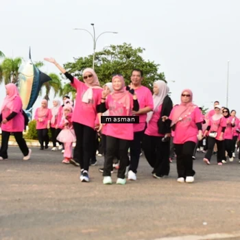 Runner Photo 8857323