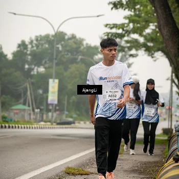 Runner Photo 8857325