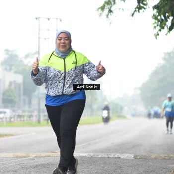 Runner Photo 8857424