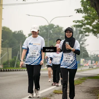 Runner Photo 8857431