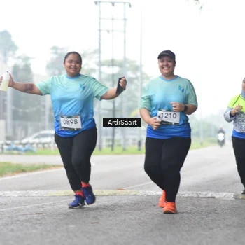 Runner Photo 8857445